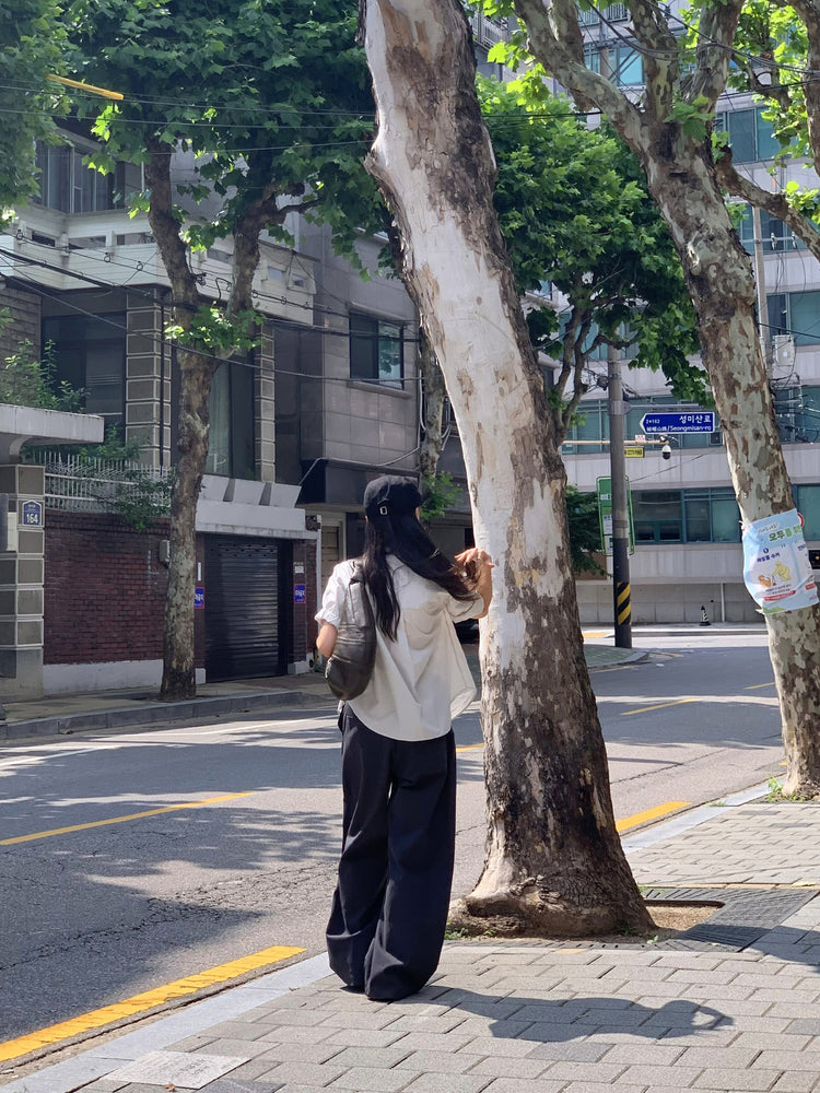 側單壓褶細節廓形褲
