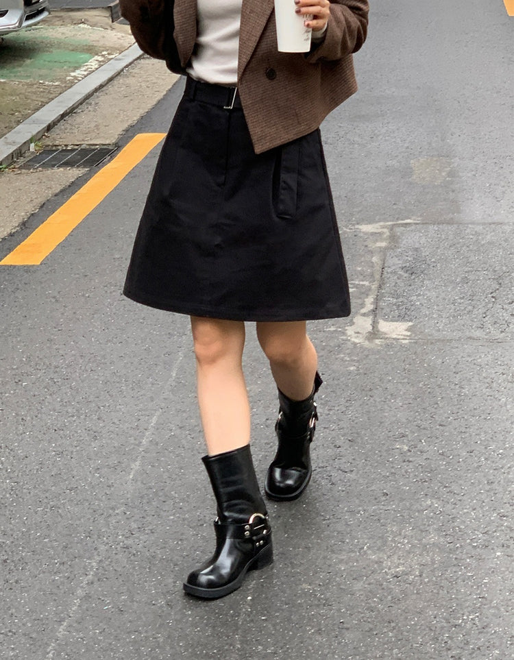 霧光澤蕾絲邊細節修腰上衣