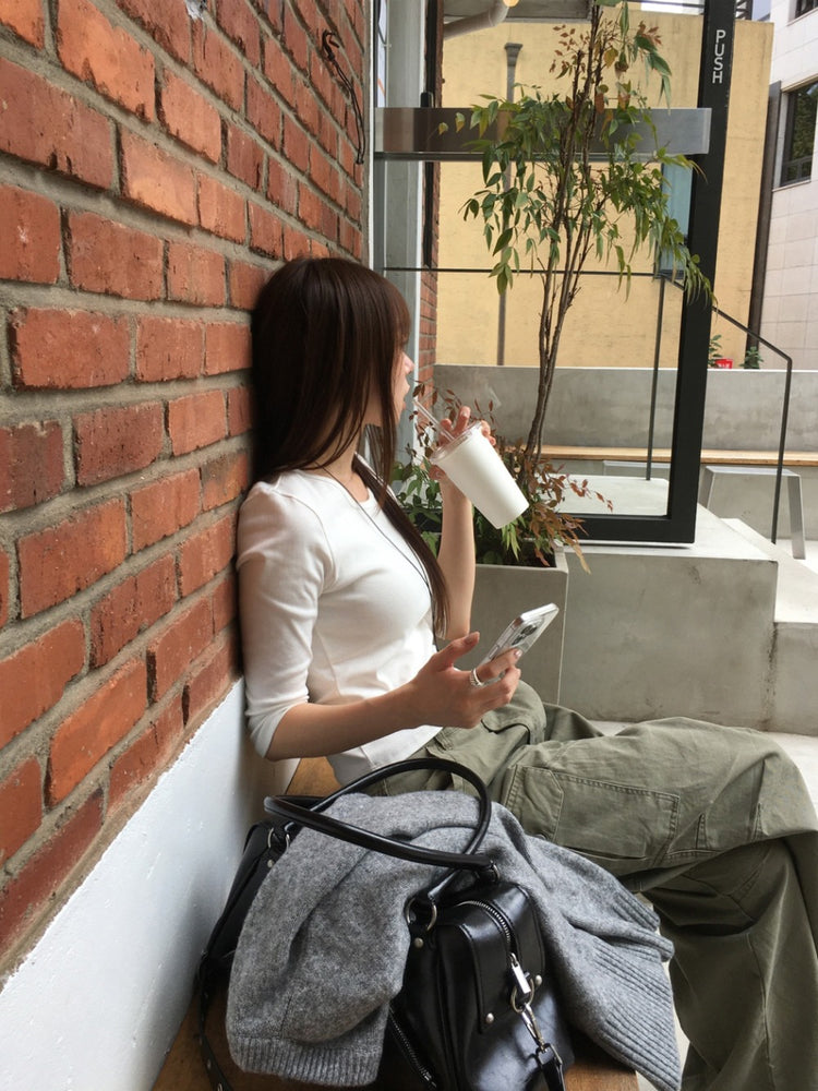 基礎後標籤細節七分袖上衣