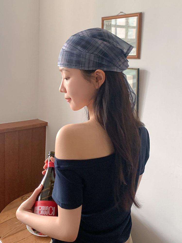 微透格紋三角巾