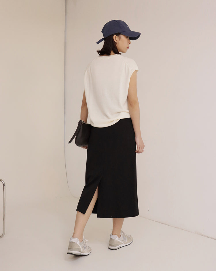 (現)V領細節針織背心