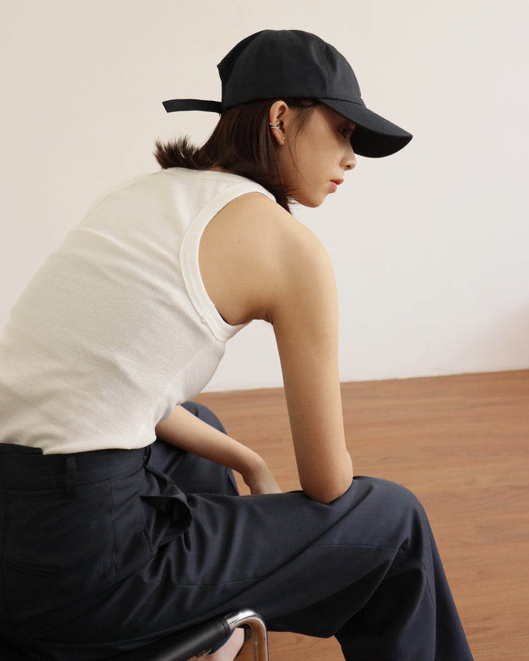 (現)削肩坑紋質感背心