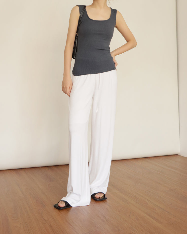 (現)坑紋方領彈性背心