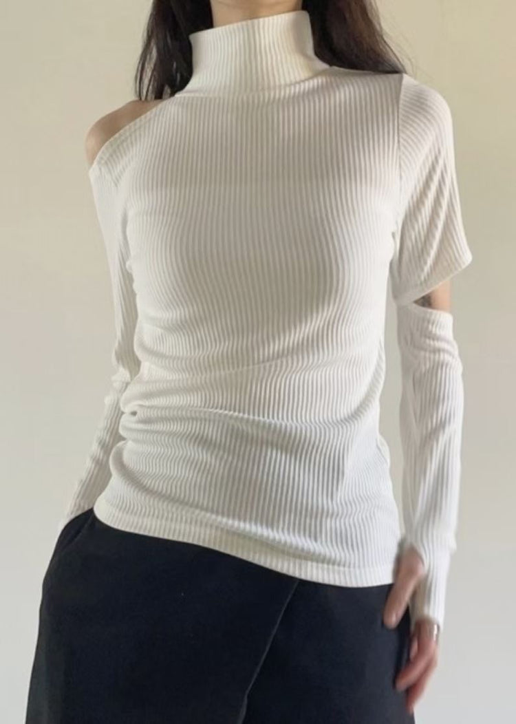 (現)高領缺角細節上衣