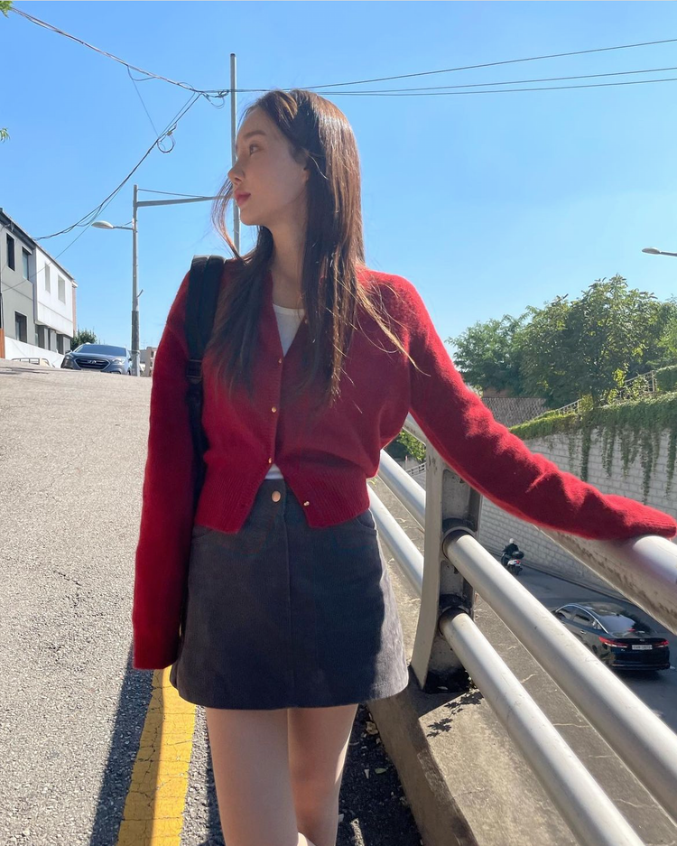 燈芯絨質感中腰短裙