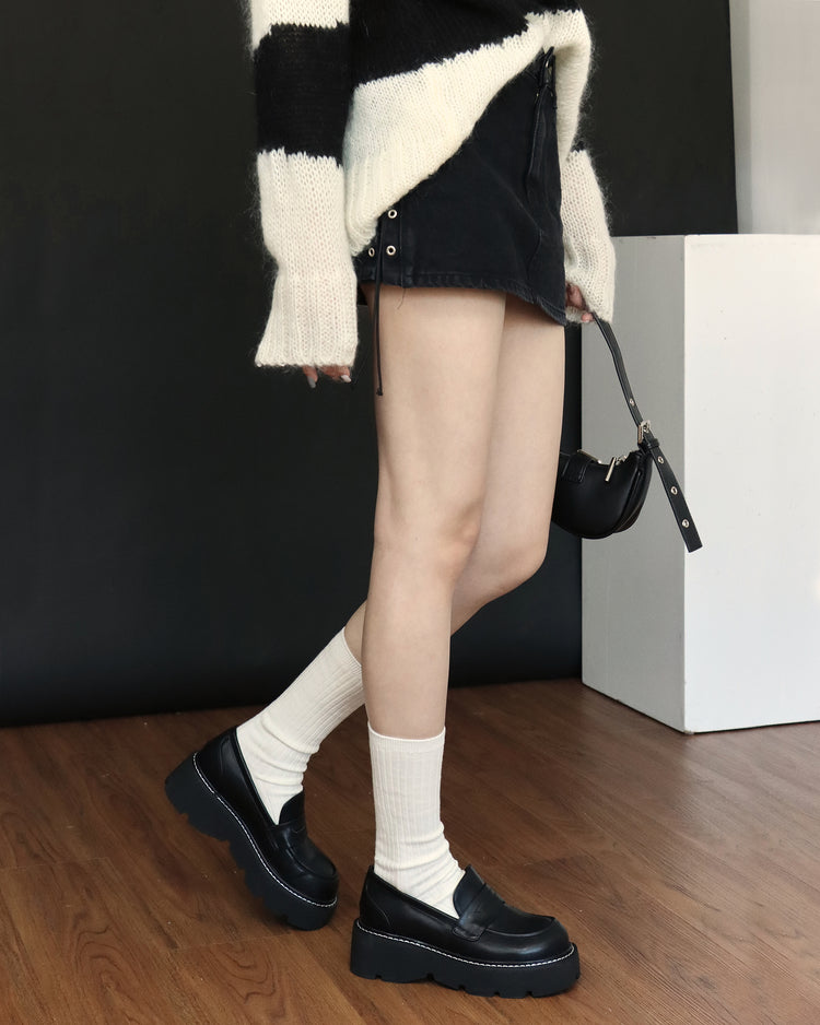 明線圓頭厚底牛津鞋-黑色