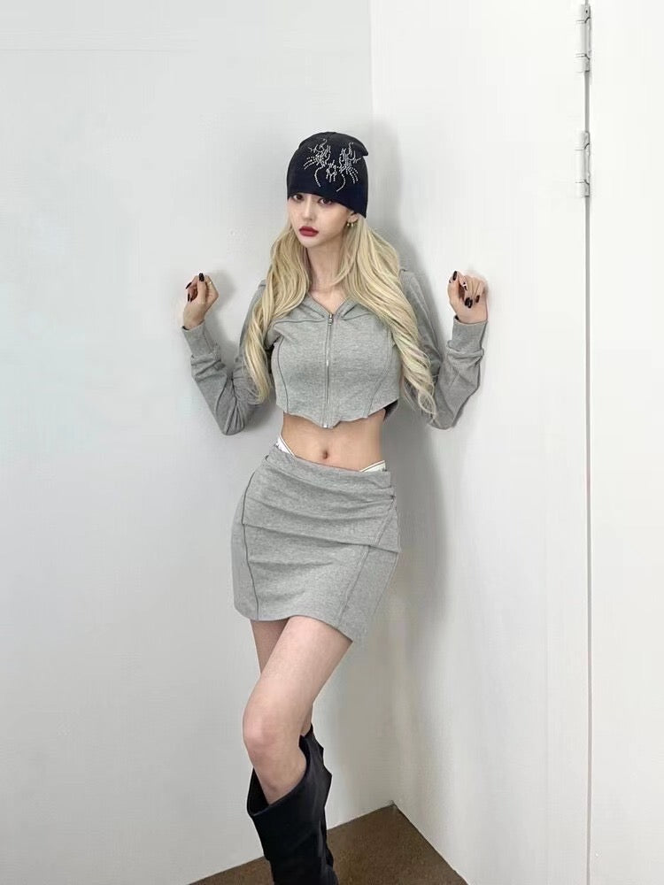 (Fitting)美腰弧下擺線條細節套裝