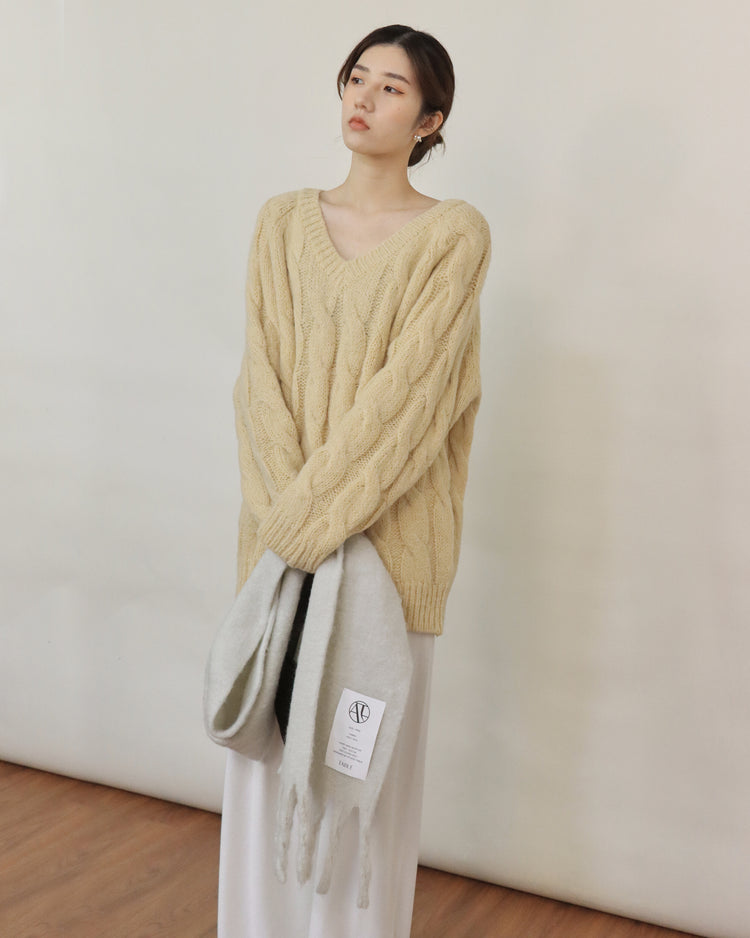 (現)高質麻花紋理中長針織衫-紫藍