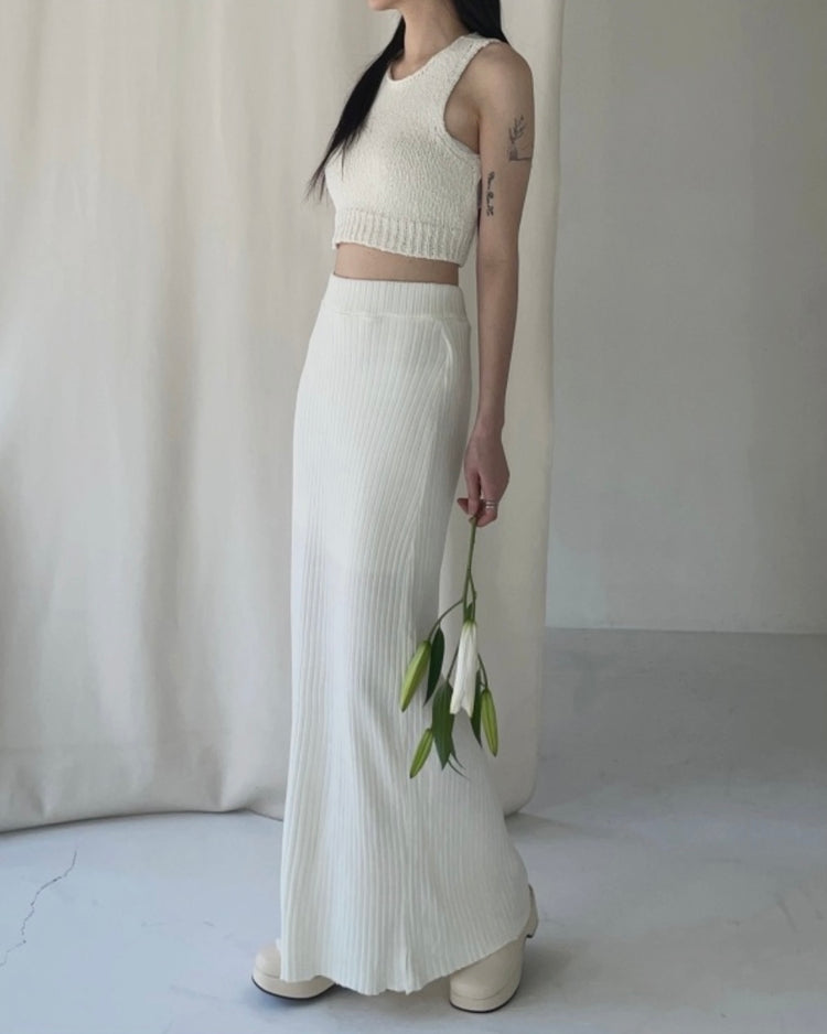 (現)露背捲邊針織短背心