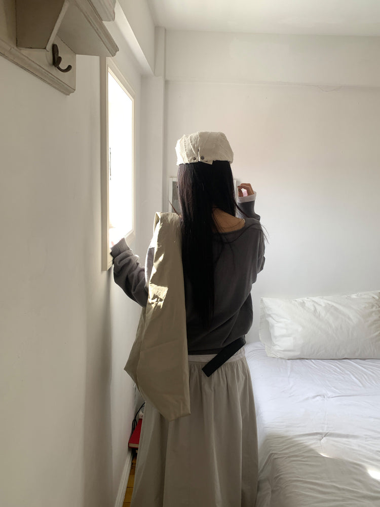美色深V寬鬆針織衫