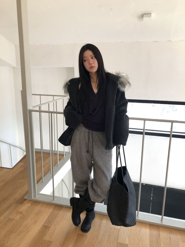 美色掛脖綁帶細節上衣