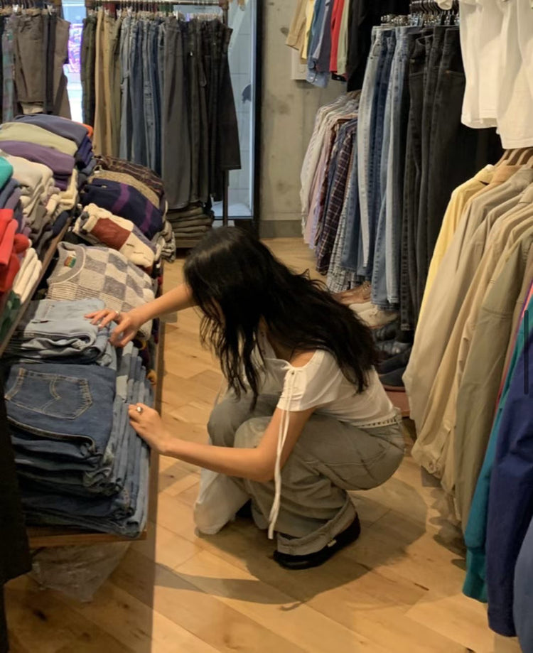 美肩鉚釘綁帶細節修身上衣