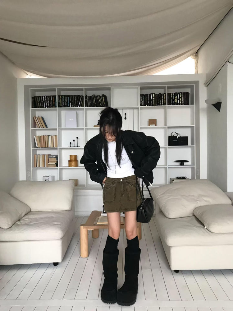 露肩鉚釘細節修身上衣