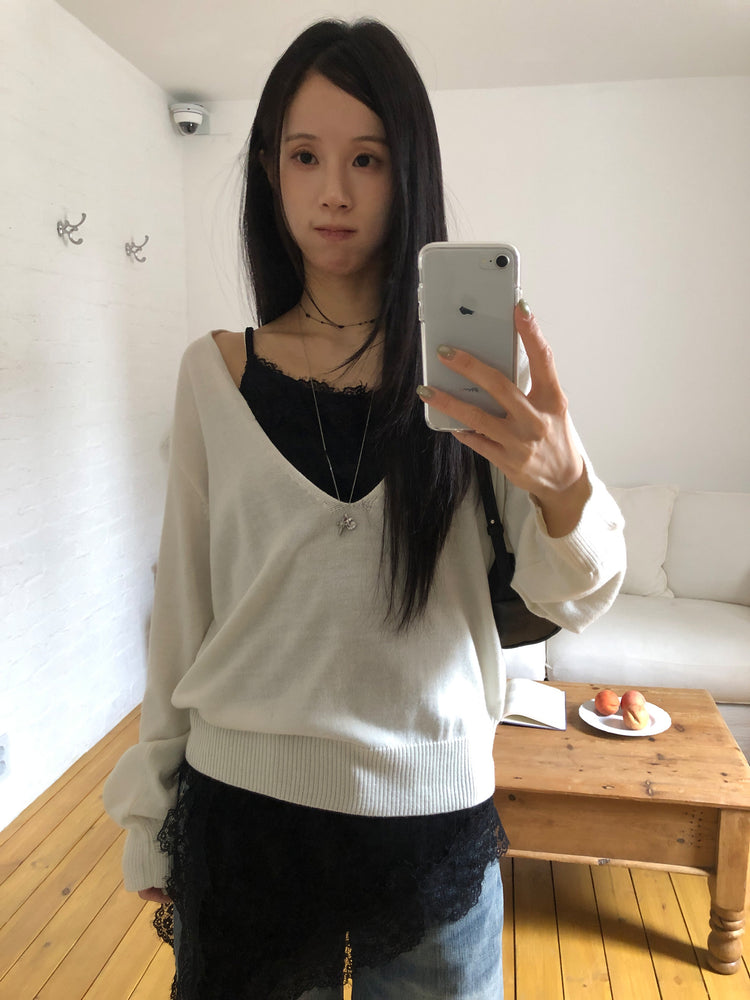 美色深V寬鬆針織衫