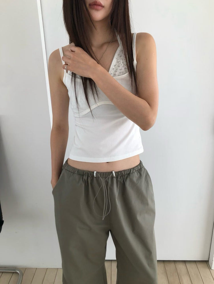 小碎花胸壓線細節雙層背心