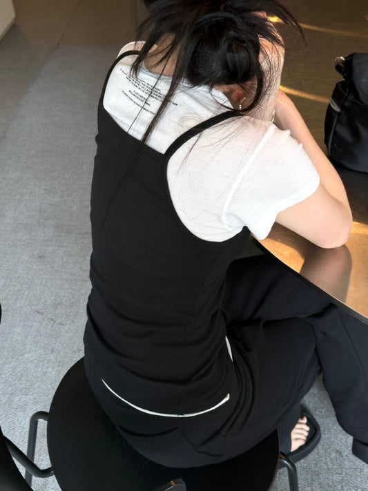 透膚美背段落細節上衣