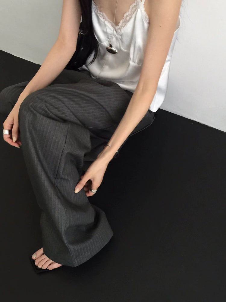霧光澤蕾絲邊吊帶上衣
