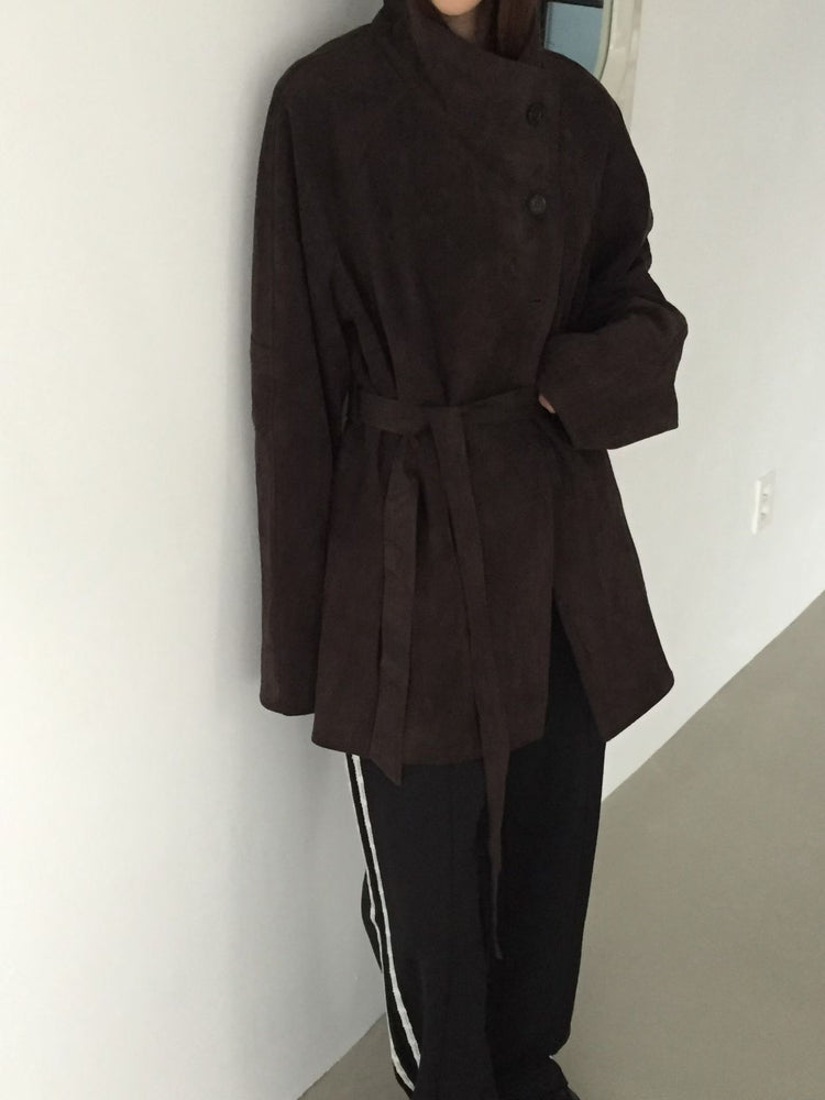 企領撞色袖口細節麂皮中長外套