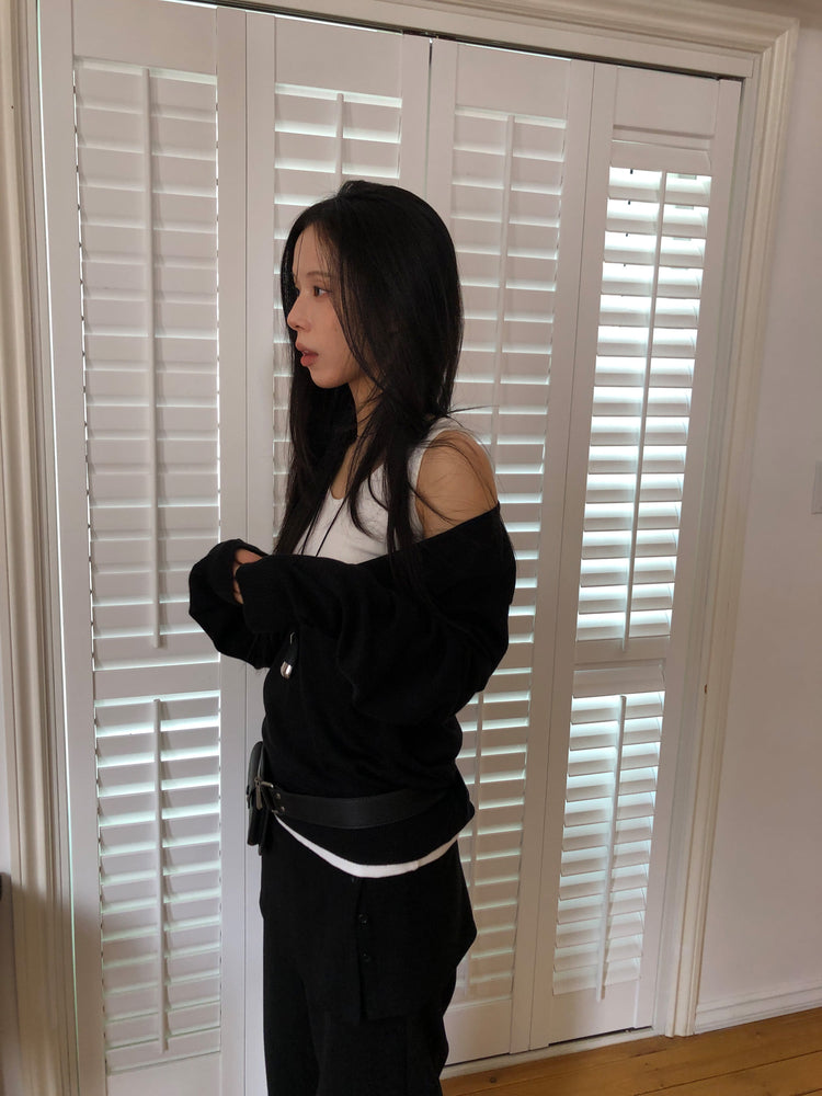 美色深V寬鬆針織衫