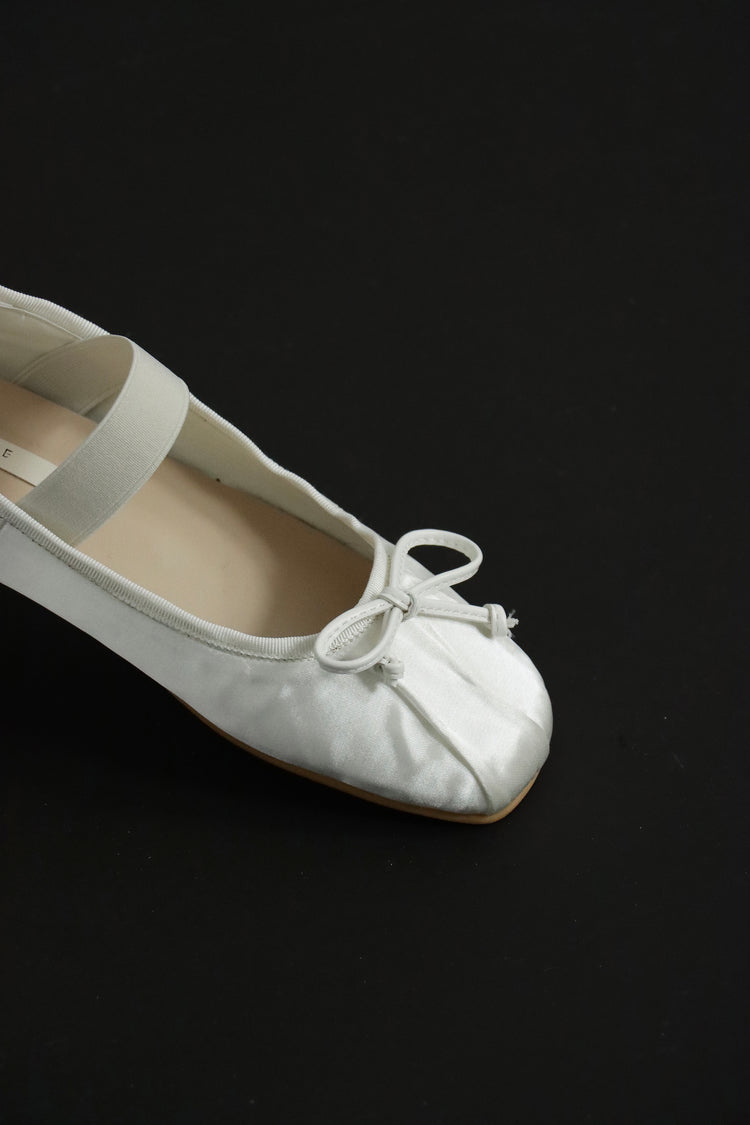 芭蕾風細節平底鞋