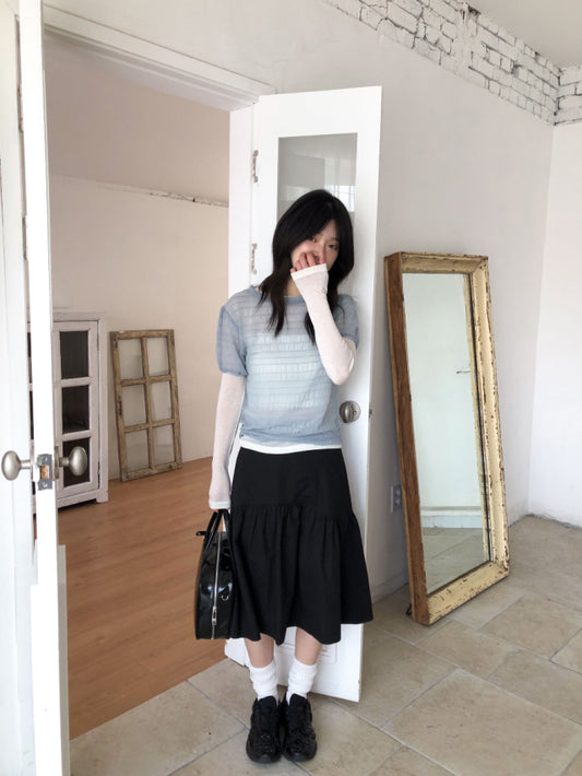 透膚皺紋理束口細節上衣