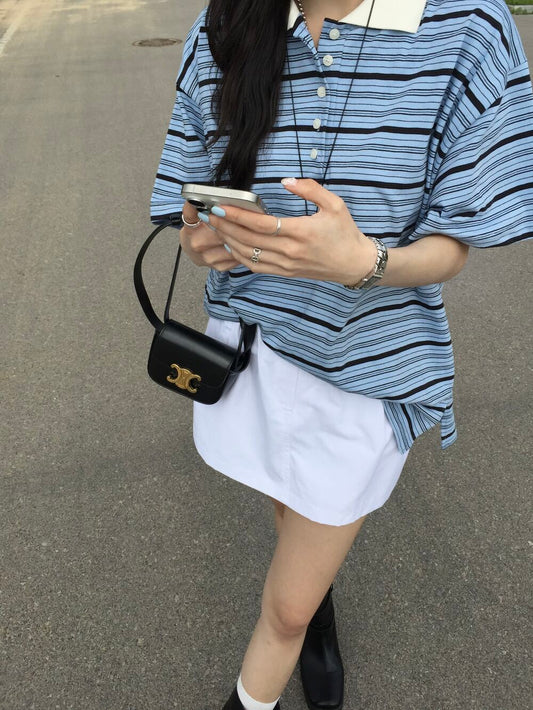 Polo領撞色條紋細節休閒上衣