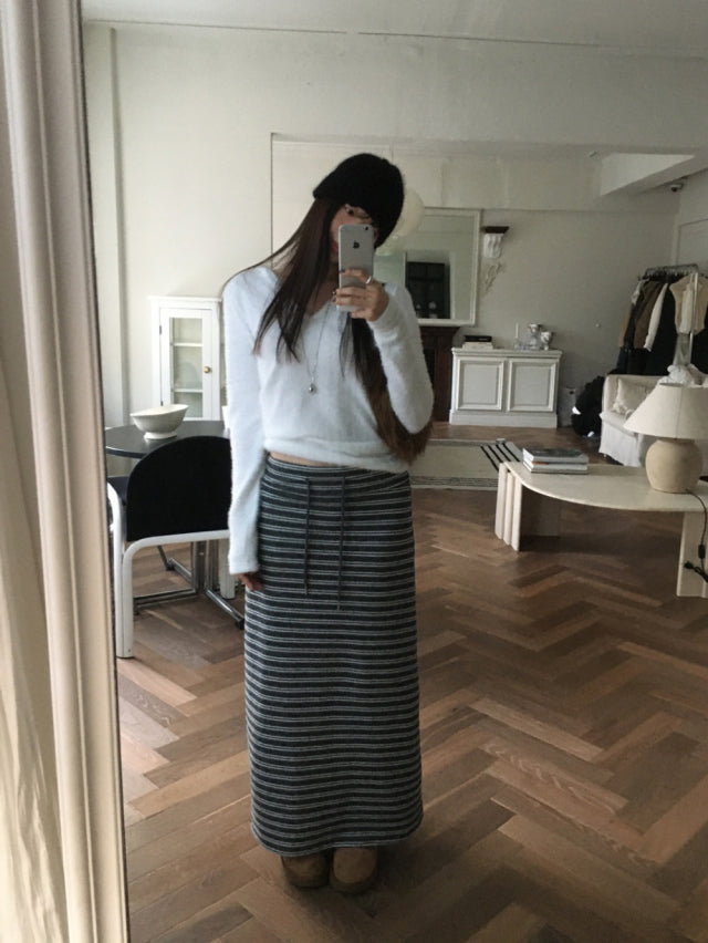 撞色條紋反折垂帶及踝裙