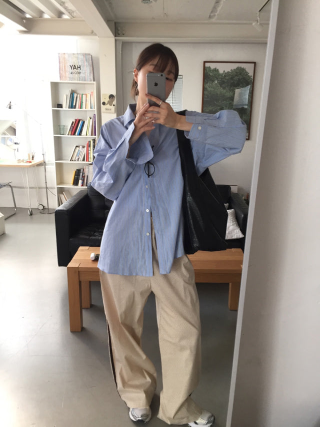 美色條紋寬鬆基礎襯衫