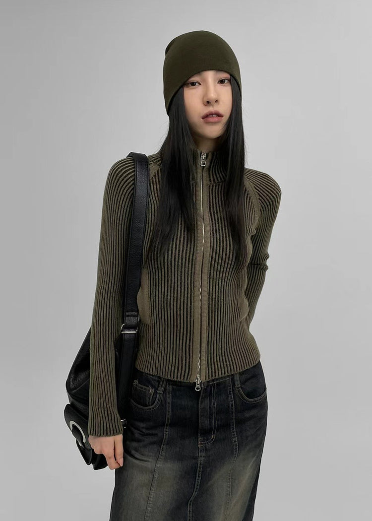 (現)復古感坑紋修身針織上衣