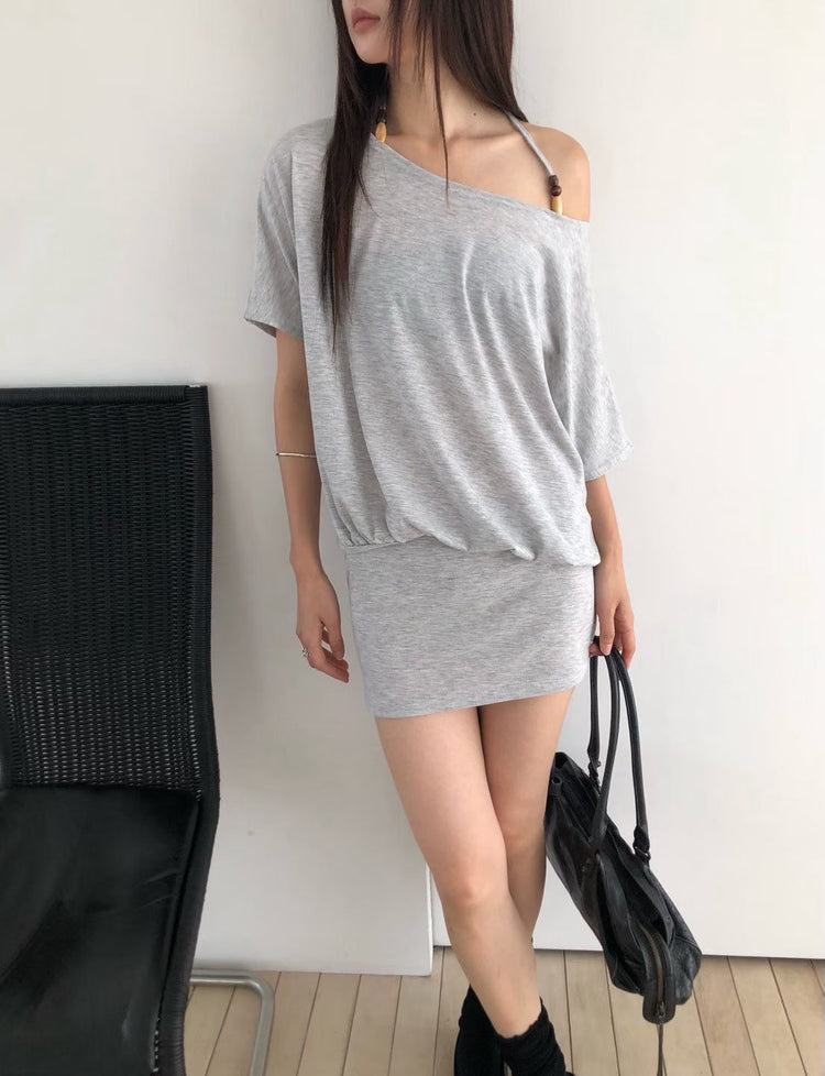 美肩串珠修身細節連身裙