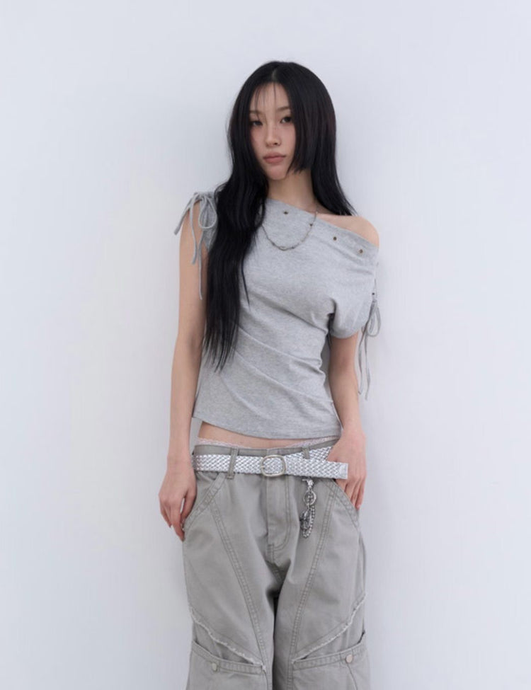 美肩鉚釘綁帶細節修身上衣
