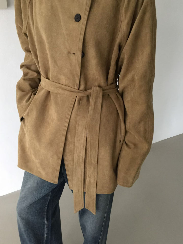 企領撞色袖口細節麂皮中長外套