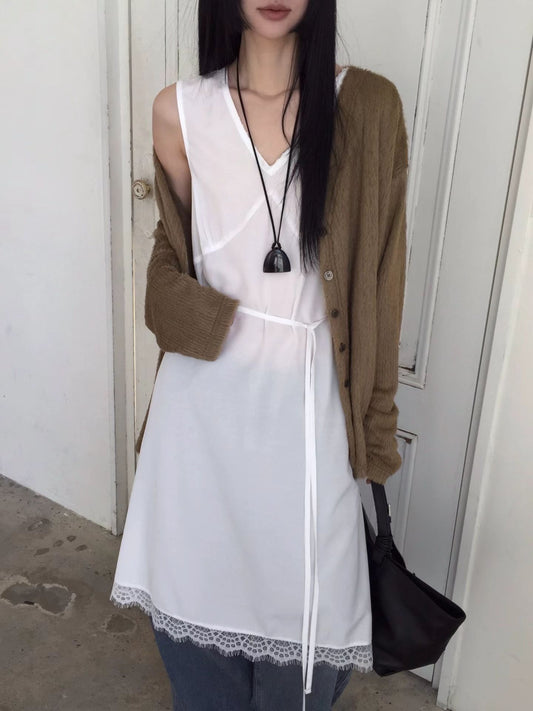 高級V領蕾絲邊綁帶細節連身裙