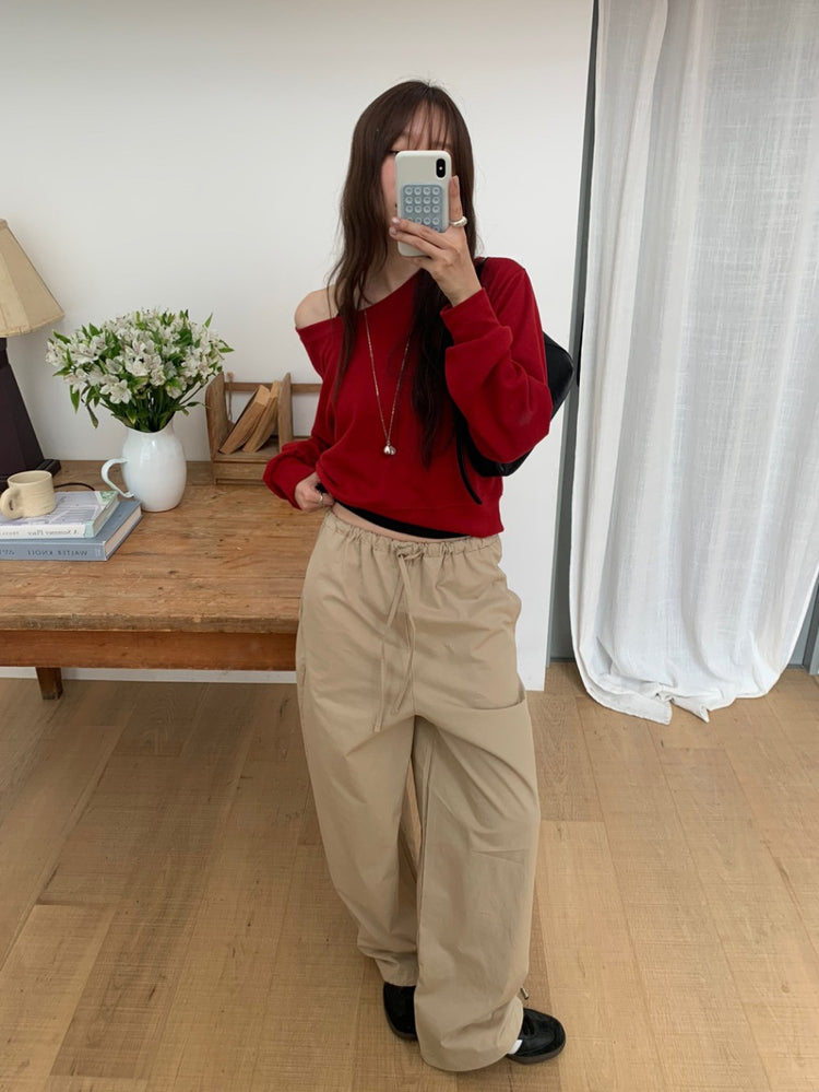 美肩U領修腰上衣