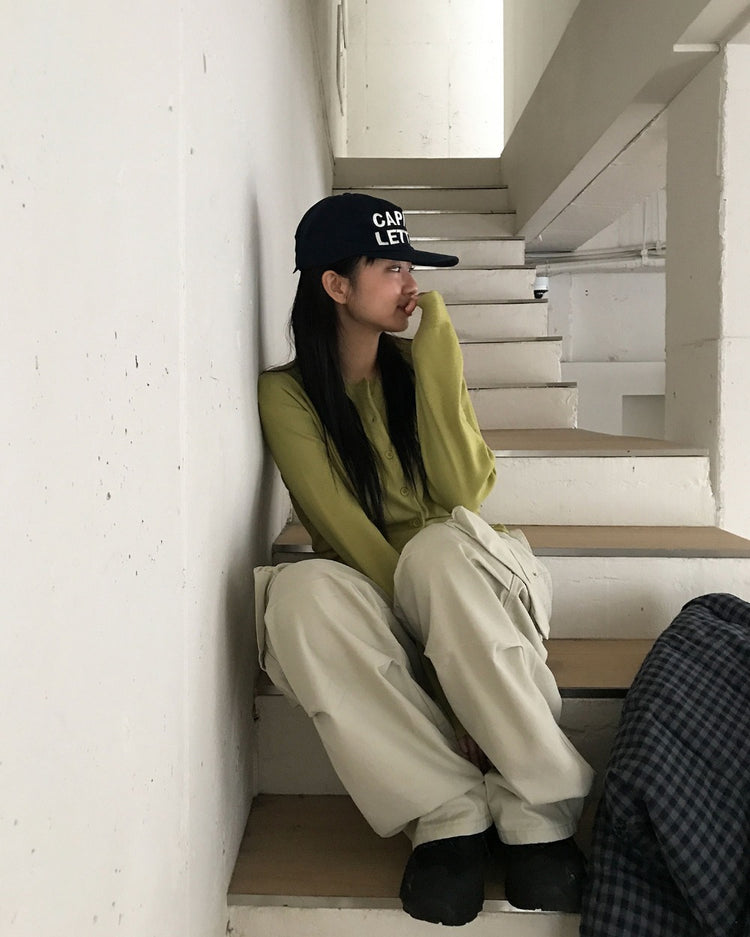 美色圓領排鈕針織外套