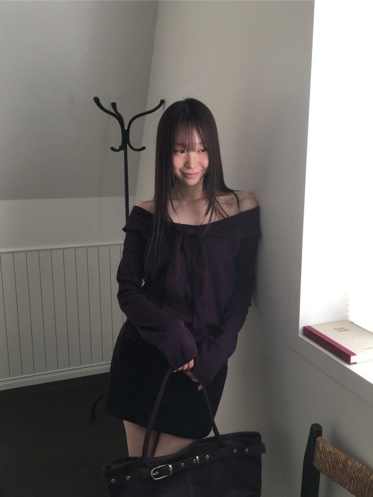 美肩垂帶領結條紋上衣