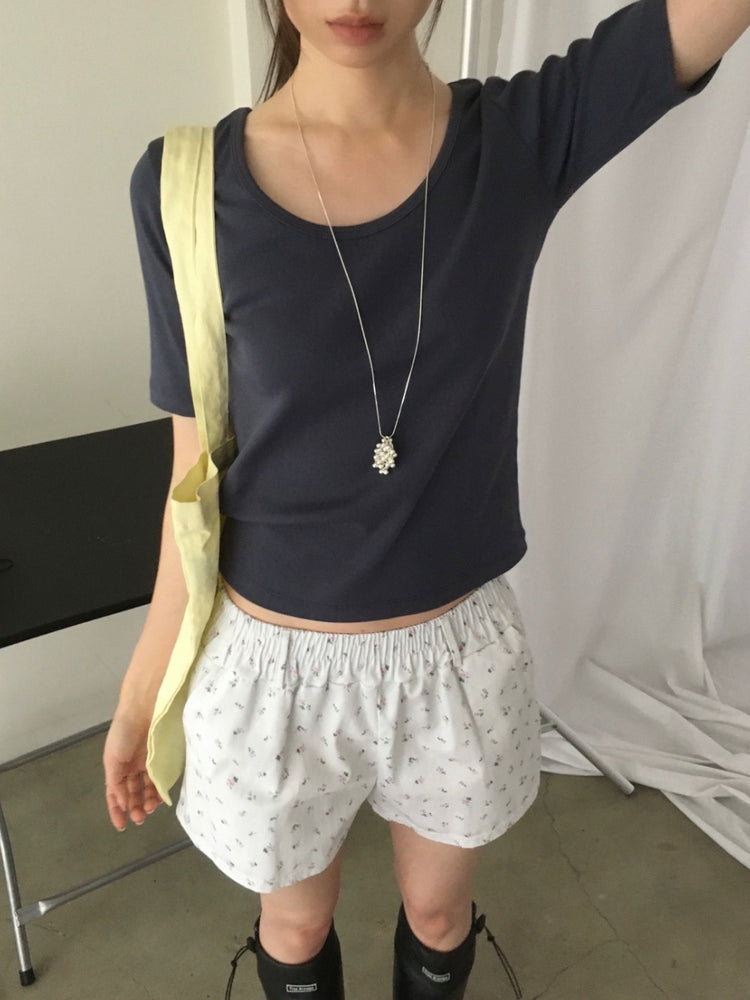 美色U領修身上衣