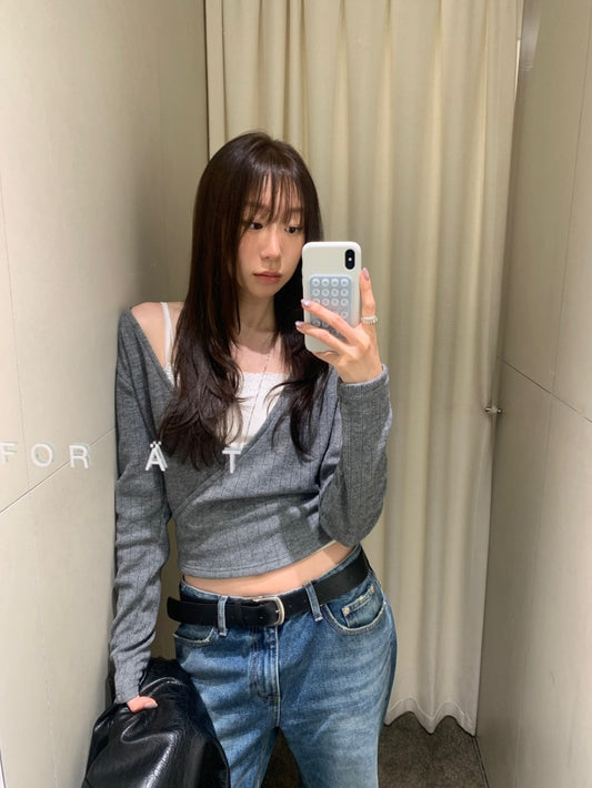 暗條紋交疊修身上衣