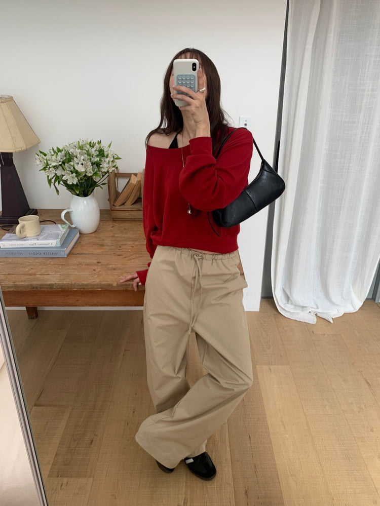 美肩U領修腰上衣