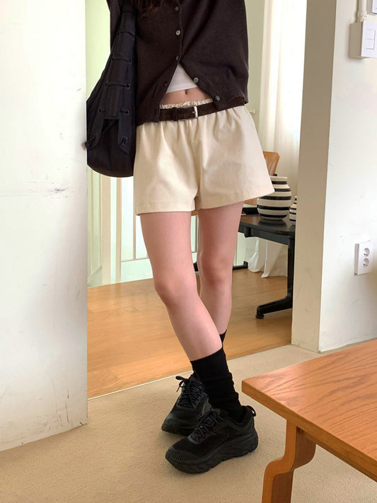 低腰標籤細節短褲