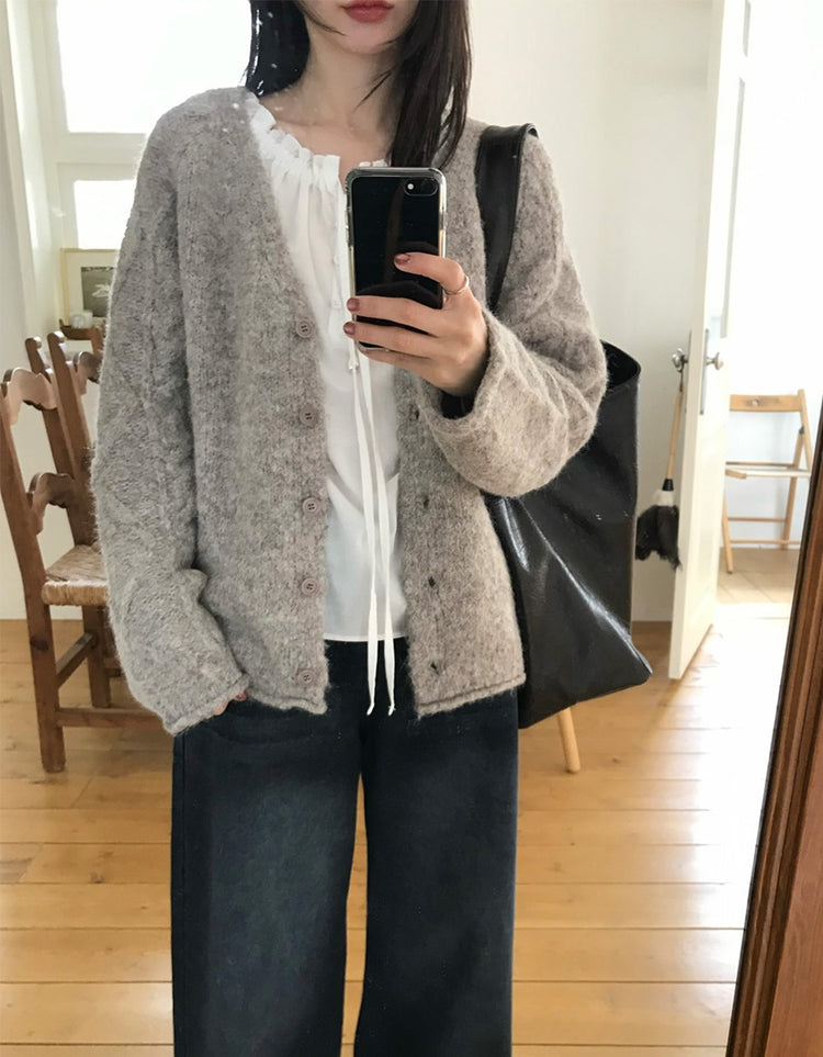 暗菱格紋理針織外套