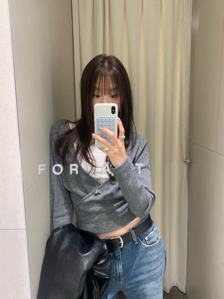 暗條紋交疊修身上衣