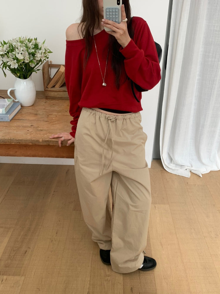 美肩U領修腰上衣