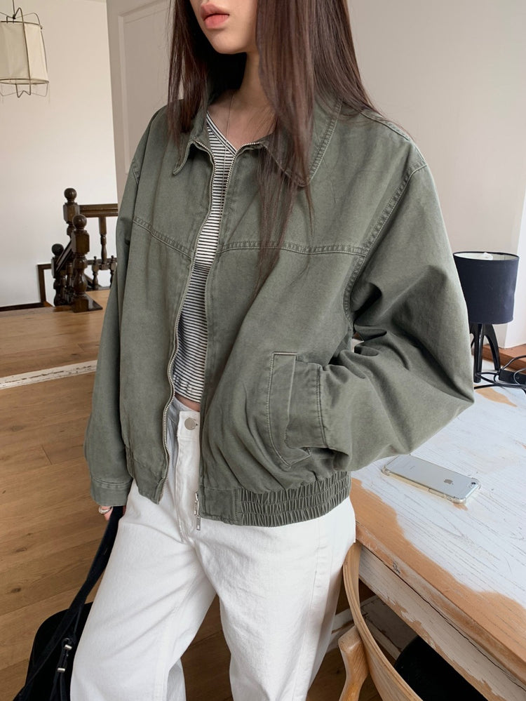 條紋V領暗扣細節上衣