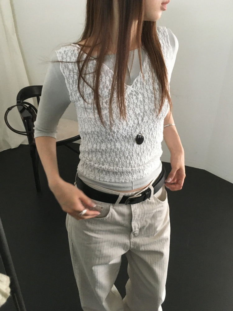 透膚蕾絲胸壓線細節背心