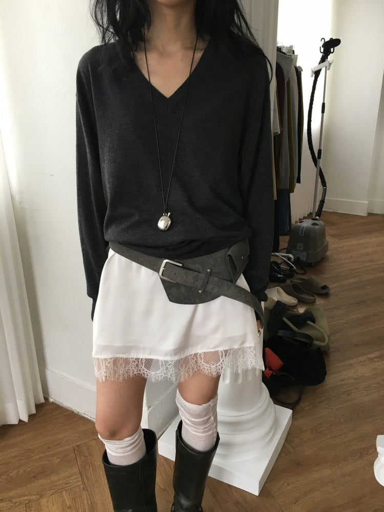 高質蕾絲邊光澤感連身裙