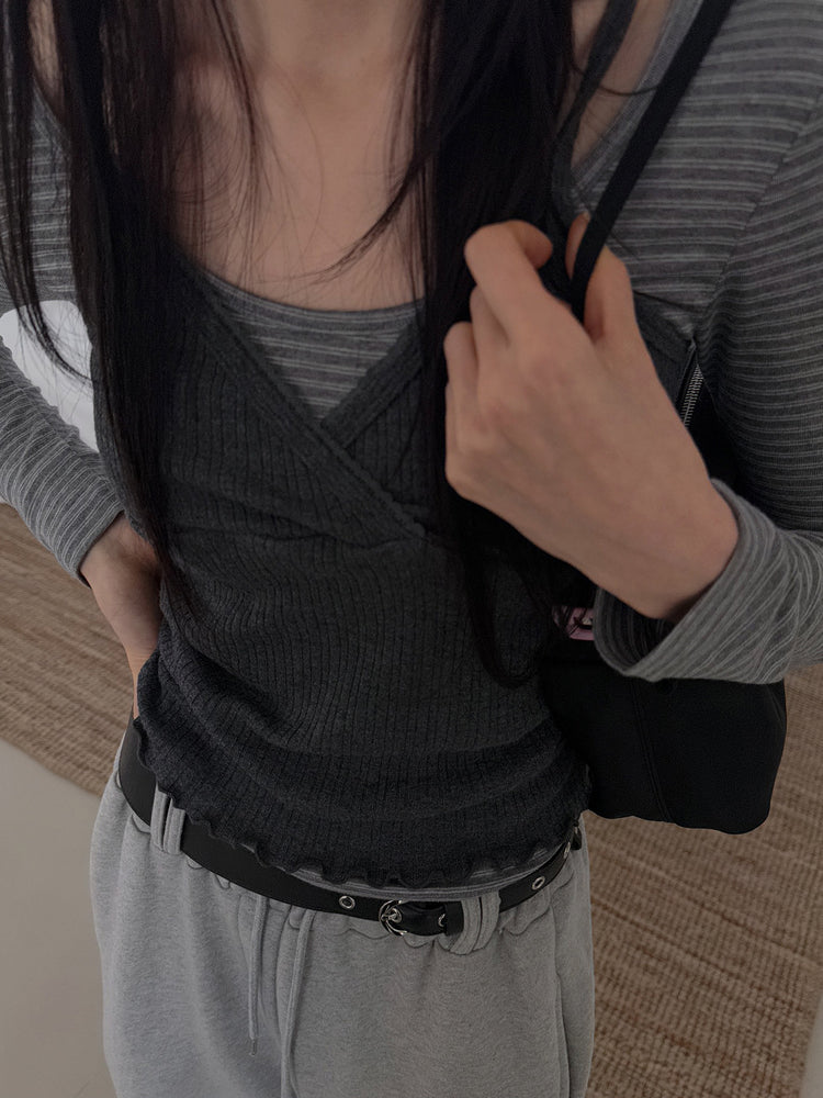 交疊蕾絲捲邊細節背心