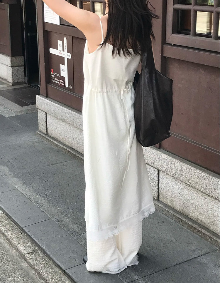蕾絲邊紋理細節連身裙