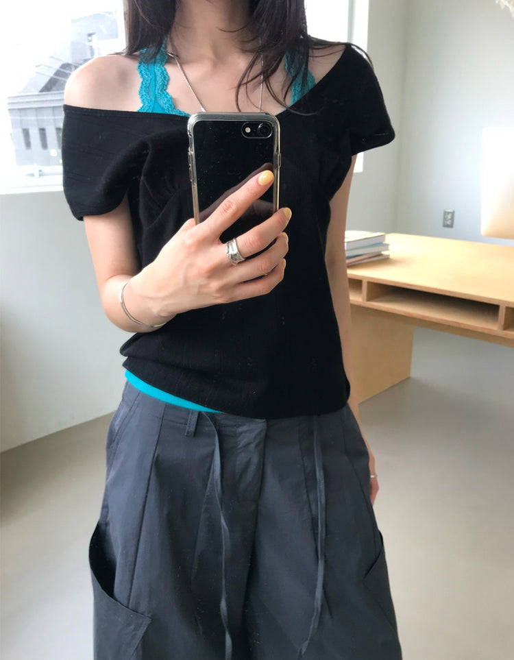 縷空暗紋胸壓線細節上衣