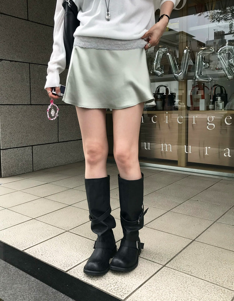 光澤感微傘短裙